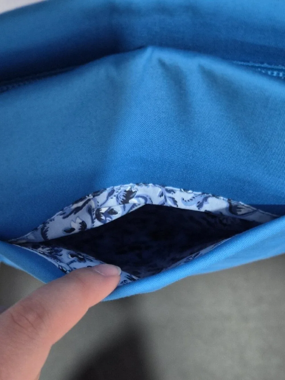Vera Bradley Triple Zip Hipster Blue Bag